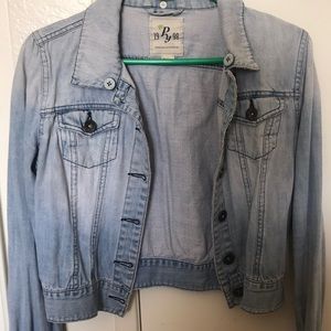 Jean jacket with optional hood(white)